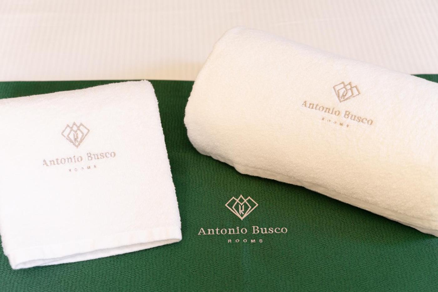 Antonio Busco Rooms Turi Exterior photo